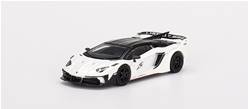 LAMBORGHINI ADVENTADOR GT EVO LB-SHILOUETTE BLANCO