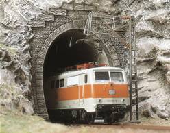 BOCAS TUNEL 1 VIA PARA LOCOMOTORA ELECTRICA (2)