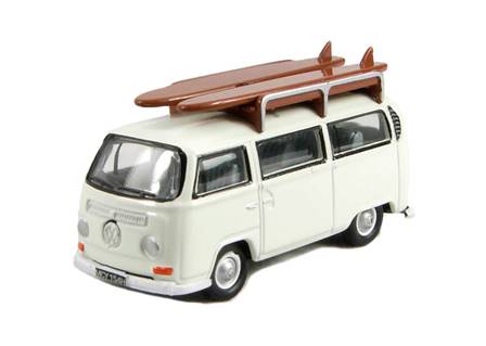 VW T2 BLANCA CON TABLAS DE SURF