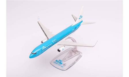BOEING 737-800 KLM - SEMIMONTADO ESCALA 1/200