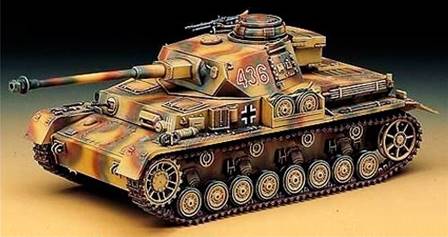 PANZERKAMPFWAGEN IV AUSF + TANQUE MEDIANO ALEMAN