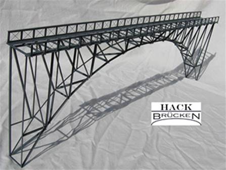 PUENTE (60 x 5,5 x 20 cm) METAL -MONTADO Y PINTADO