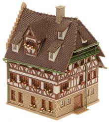 EDIFICIO  MEDIEVAL (8,4 x 6,5 cm)