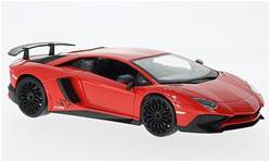LAMBORGHINI AVENTADOR SV COUPE ROJO