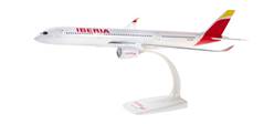 AIRBUS A350-900- IBERIA PLACIDO DOMINGO - SEMIMONTADO ESCALA 1/200