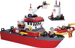 BARCO DE BOMBEROS Y DEPOSITO DE ACEITE