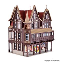 EDIFICIO MEDIEVAL CON TIENDA (11,5 x 9,5 cm)