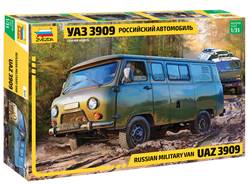 UAZ 3909 FURGONETA MILITAR RUSA