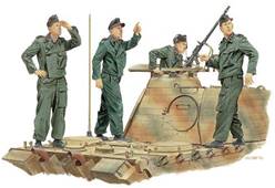 ACHTUNG-JABO PANZER CREW 1944