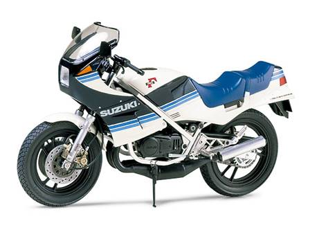 SUZUKI RG250 GAMMA (EDICION LIMITADA)