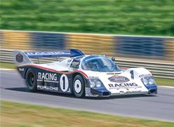 PORSCHE 956