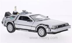 DELOREAN REGRESO AL FUTURO II